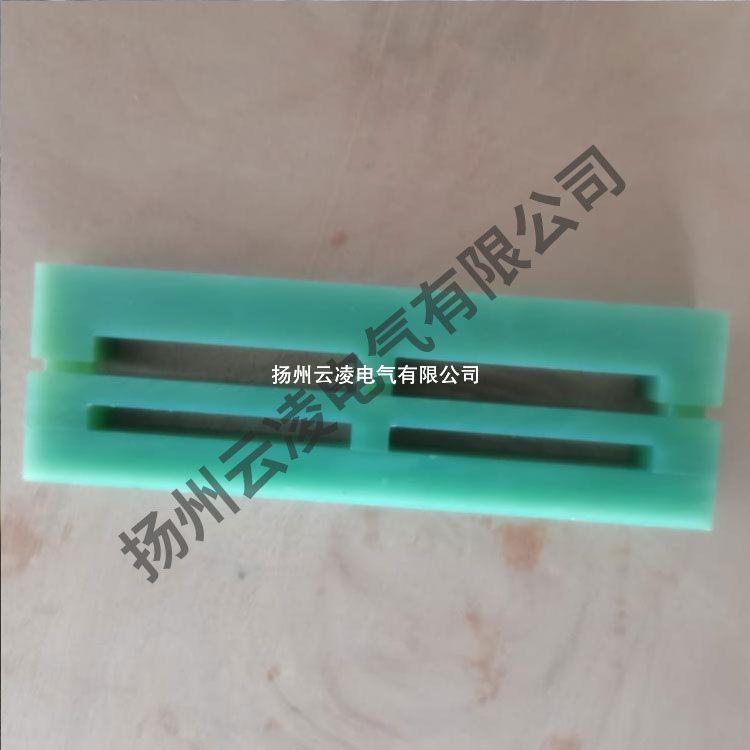 水綠色環(huán)氧板環(huán)氧樹(shù)脂板是如何生產(chǎn)出來(lái)的呢？
